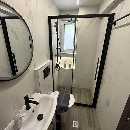 Elian Center Appartement *