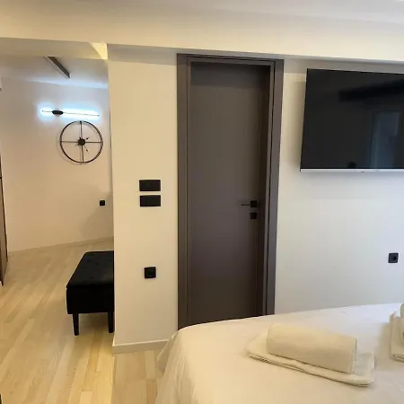 Lägenhet Elian Center