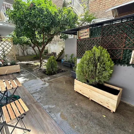 Lägenhet Elian Center